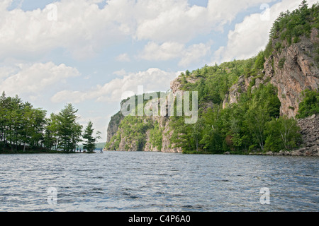 Rock Bon Echo, parc provincial Bon Echo, Ontario, Canada Banque D'Images