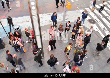 Times Square, 42e Rue, New York, 2011, Duffy Square TKTS, étapes rouge Banque D'Images