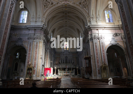 Italie - Francavilla Fontana. Intérieur de l'église de la Vierge Mère, Chiesa Matrice. Banque D'Images