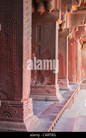 Sculptures de Jehangir Palace de Fort d'Agra, Agra, Uttar Pradesh, Inde Banque D'Images