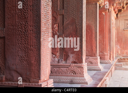 Sculptures de Jehangir Palace de Fort d'Agra, Agra, Uttar Pradesh, Inde Banque D'Images