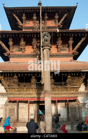 17e siècle Bhimsen Mandir à Durbar Square, Patan, Vallée de Katmandou, avant le tremblement de terre catastrophique Avril 2015 Banque D'Images