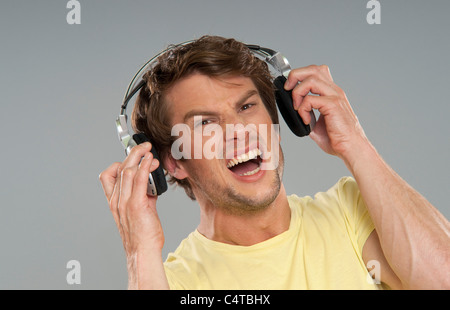 Homme hurlant Banque D'Images