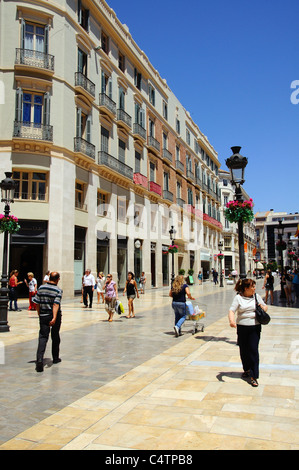 Calle Larios (rue commerçante), Malaga, Costa del Sol, la province de Malaga, Andalousie, Espagne, Europe de l'Ouest. Banque D'Images