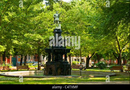 Statue de Jacques Cartier à Saint Henri park Montréal Canada Banque D'Images