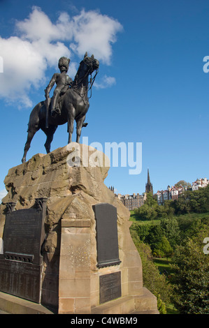 L'Écosse, Édimbourg, Princes Street. Royal Scots Greys mémorial aux soldats écossais de la guerre des Boers. Banque D'Images