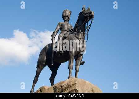 L'Écosse, Édimbourg, Princes Street. Royal Scots Greys mémorial aux soldats écossais de la guerre des Boers. Banque D'Images