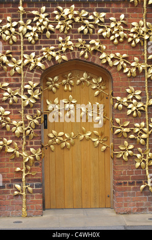 Les feuilles d'or. Hampton Court Palace Banque D'Images