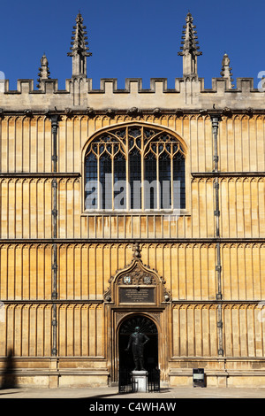 Le quadrilatère de la Bodleian Library à Oxford, Angleterre. Banque D'Images