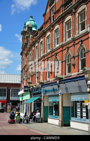 Place du marché, de Burton upon Trent, Staffordshire, Angleterre, Royaume-Uni Banque D'Images