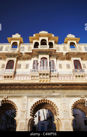 Musée Bagore-ki-Haveli, Udaipur, Rajasthan, Inde Banque D'Images