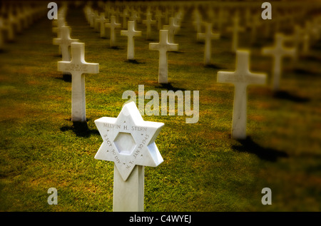 L'étoile de David comme une pierre tombale, Henri-Chapelle American Cemetery and Memorial cimetière Américain à Henri-Chapelle, Belgique Banque D'Images