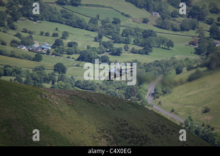 Raf tornado gr4 à basse altitude dans le nord du Pays de Galles. Banque D'Images