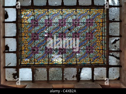 Vitraux au plafond dans le hall de la Casa Amatller, Barcelone, Catalogne, Espagne Banque D'Images