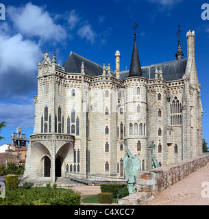 Palais épiscopal (1889-1913), par Antoni Gaudi, Astorga, Leon, Espagne Banque D'Images