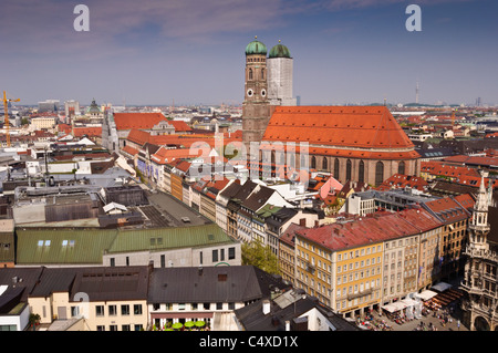 L'église Frauenkirche, vue aérienne - Munich, Allemagne Banque D'Images