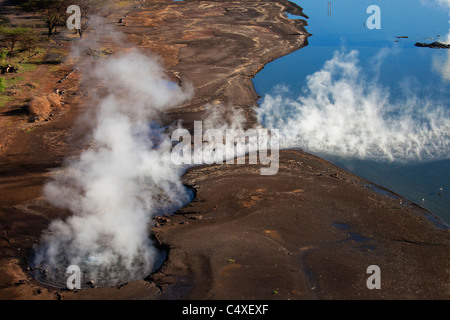 Le lac Bogoria geyser et hot springs.Kenya Banque D'Images