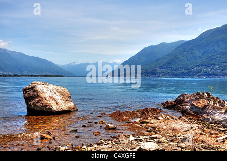 Sur le Lago Maggiore, dans la Isole di Brissago Banque D'Images