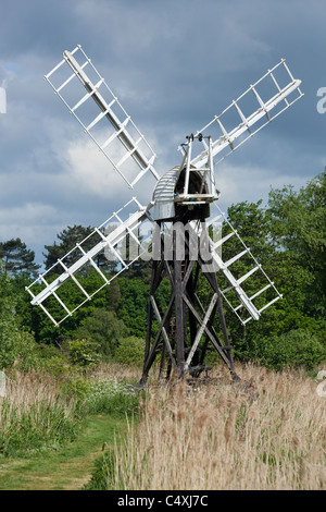 Boardman est en bois, la pompe du vent ou éolienne, comment Hill, rivière Ant, Ludham, Norfolk Broads, l'East Anglia. UK. Banque D'Images