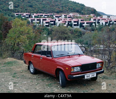 Une nouvelle voiture Lada russe, Sunny Beach Resort, de la mer Noire, la Bulgarie, l'Europe de l'Est Banque D'Images