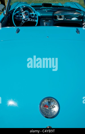 Bleu classique 1960 Chevrolet Corvette close up of trunk avec badge Banque D'Images