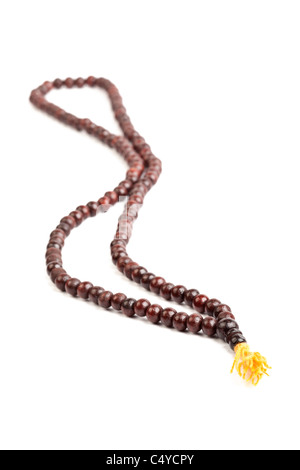 Japa Mala - prière bouddhiste ou hindouiste beads isolated on white Banque D'Images