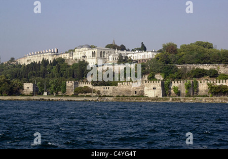 Depuis le ferry de Topkapi, Bosphore, Istanbul, Turquie 010810 0011 Banque D'Images