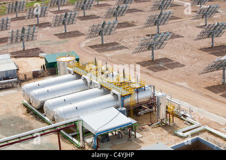 Une partie de l'Eurostars Grand Marina complexe solaire administré par Abengoa, de l'énergie dans Sanlucar La Mayor, Andalousie, espagne. Banque D'Images