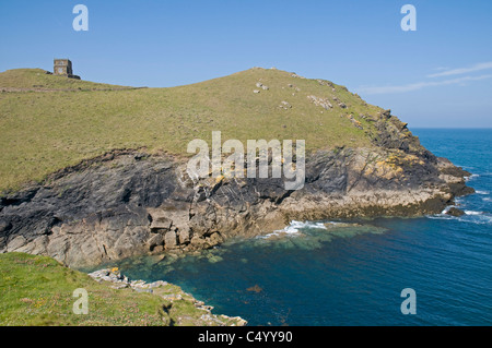 Doyden Point près de Port Quin sur le chemin de la côte nord des Cornouailles Banque D'Images