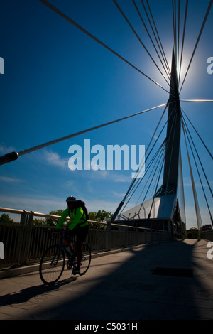 Le pont Esplanade Riel est photographié à Winnipeg Banque D'Images