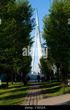 Le pont Esplanade Riel est photographié à Winnipeg Banque D'Images