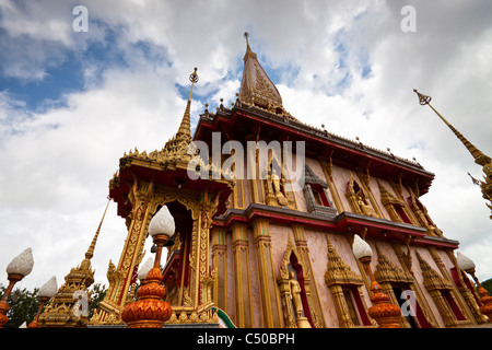 Wat Chalong - temple bouddhiste à Phuket, Thailande. Wat Chalong est le plus grand et le plus visité des temples de Phuket. Banque D'Images