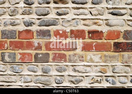 Chambre mur en brique, des pierres et du mortier. Arundel, West Sussex, Angleterre Banque D'Images