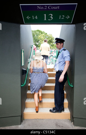 Les Championnats de tennis de Wimbledon 2011, le All England Club dans la banlieue de Londres de Wimbledon. United Kingdom.Photo:Jeff Gilbert Banque D'Images