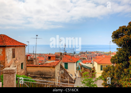 Vue sur San Remo, surplombant la Méditerranée Banque D'Images