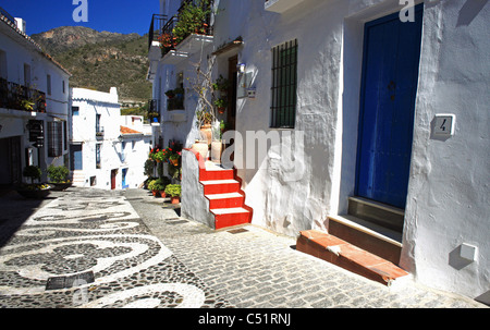 Les rues tranquilles de la ville pittoresque de Frigiliana Espagne Banque D'Images