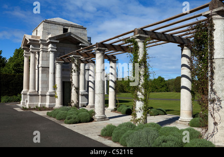 Pergola à l'un des deux Bookrooms au War Memorial Gardens, conçu par Edwin Lutyens, Islandbridge, Dublin, Irlande Banque D'Images