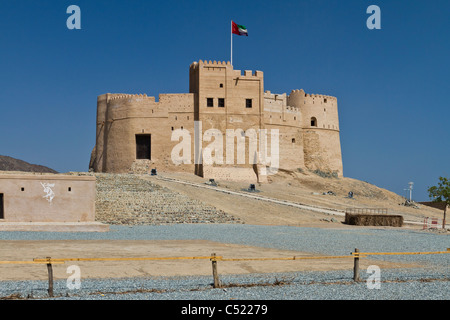 Le Fujairah Fort à FUJAIRAH, EMIRATS ARABES UNIS. Banque D'Images