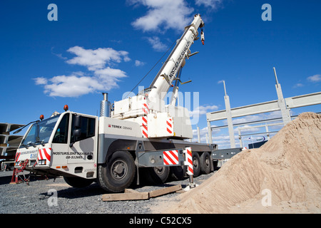 Terex Demag AC 120-121 route camion-grue mobile at construction site , Finlande Banque D'Images