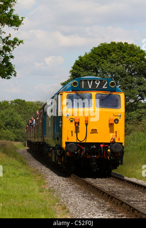 50135 British Rail (BR) classe 50 trains de chemin de fer anciens moteurs diesel à l'ELR East Lancashire Railway Heritage Trust Gala Weekend juillet 2011 Banque D'Images