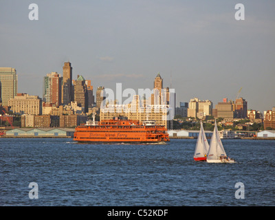 Ferry de Staten Island à New York Harbor Banque D'Images