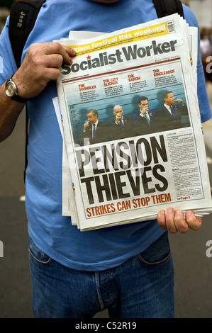 Manifestation contre les coupes dans le secteur public. Banque D'Images