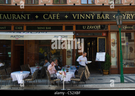 U Zavoje cafe Wine bar restaurant Old Town Prague République Tchèque Europe Banque D'Images