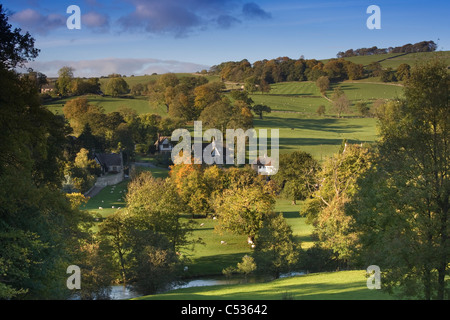 Vue d'Ilam, parc national de Peak District, Staffordshire Banque D'Images