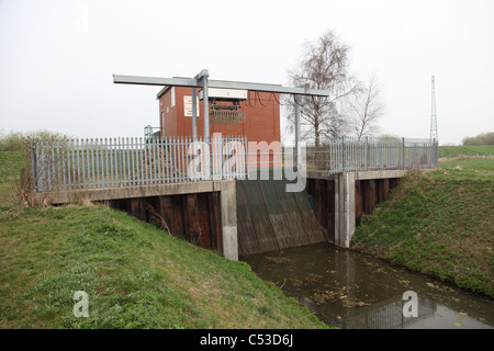 Station de pompage drainage des terres considérées dans l'East Yorkshire Banque D'Images