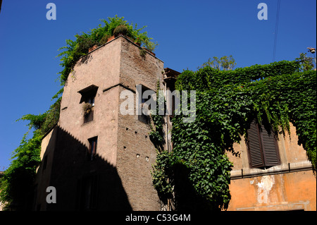 Italie, Rome, Ghetto juif, Piazza Margana, Torre dei Margani, tour médiévale Banque D'Images