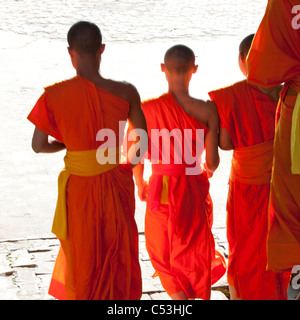 Les moines novices à Wat Sri Soda, Chiang Mai, Thaïlande Banque D'Images