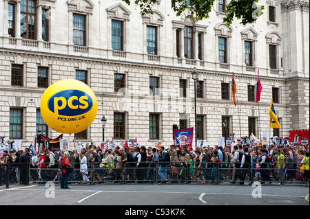 Une marche organisée par le PCS union est rejoint par de nombreux autres. Elle marque une journée de grèves dans le secteur public plus de modifications au régime de pension Banque D'Images