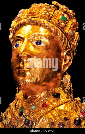 La France, l'Aveyron : majesté de Sainte Foy dans le trésor de Conques Banque D'Images