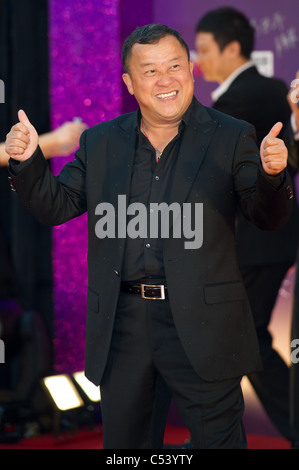 Hong Kong acteur Eric Tsang Chi-wai (曾志偉) arrive au 29e Hong Kong Film Awards le 18 avril 2010 Banque D'Images